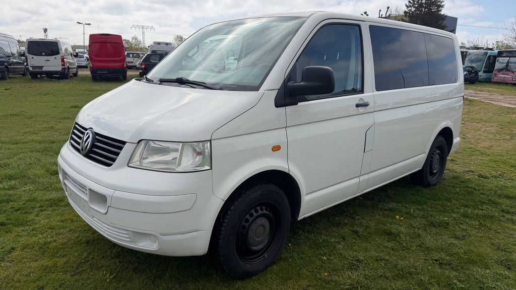 VW T5 Transporter 176.922 km 4.900 &euro; Rostock 18147
