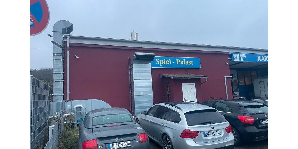 Industrie Halle 315 m2 direkt an der Bergstraße ehem. Spielhalle zimmer