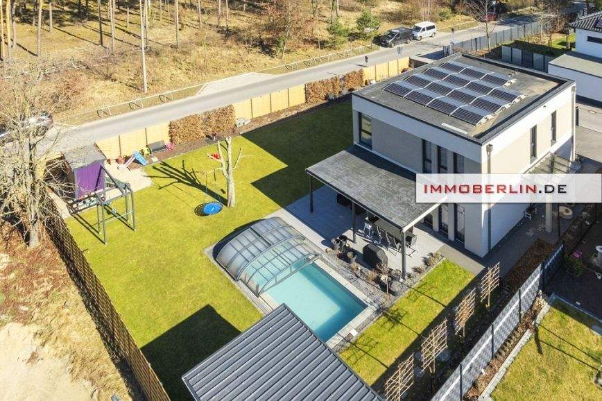 Einfamilienhaus Ludwigsfelde - 1 Zimmer, 185 m&sup2;, 1.089.000&euro; | Angebot:25983101