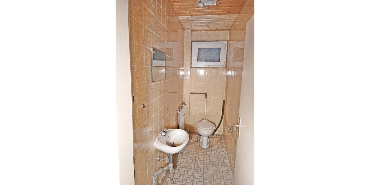 Verwirkliche dich auf ca. 260m², ehem. Untergrunddisco, ESCAPEROOM, Pub, BAR, Gaming! renovierungsbe - Gewerbeobjekt Wolfhagen | Angebot:26601776