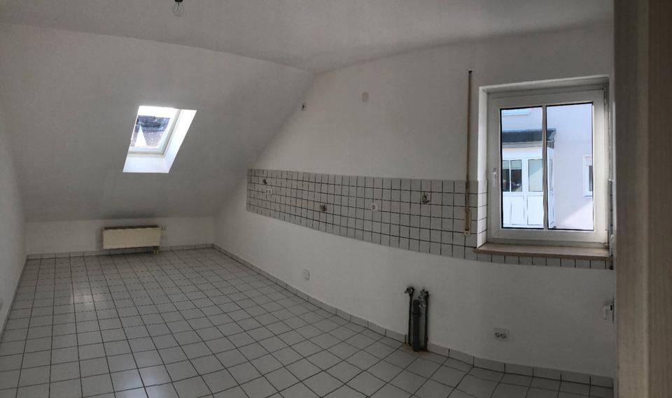 Maisonettenwohnung Burkhardtsdorf - 3 Zimmer, 80 m&sup2;, 85.000&euro; | Angebot:26926891