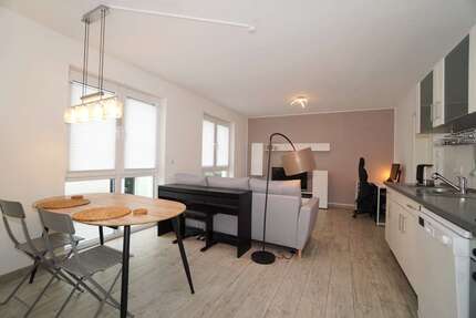 Wohnung Paderborn / Schloß Neuhaus Schloß Neuhaus - 2 Zimmer, 47 m&sup2;, 175.000&euro; | Angebot:27320602