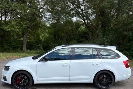 Skoda Octavia 155.000 km 12.499 &euro; Bieberehren 97243
