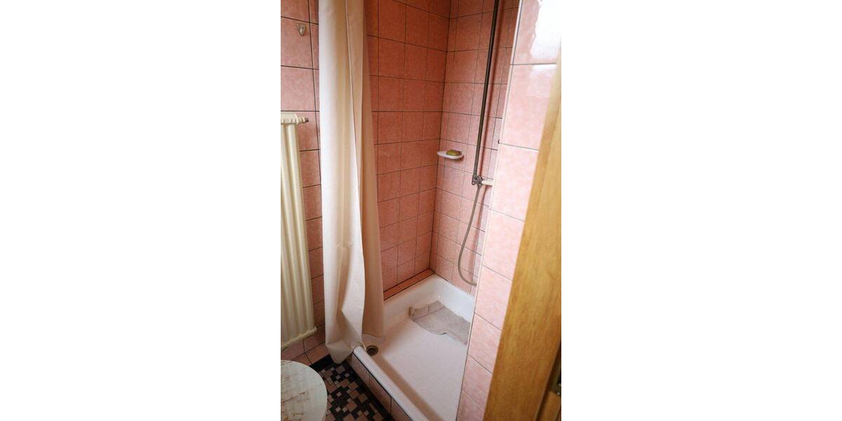 Reihenendhaus Niederheimbach - 7 Zimmer, 139 m&sup2;, 149.000&euro; | Angebot:26932098