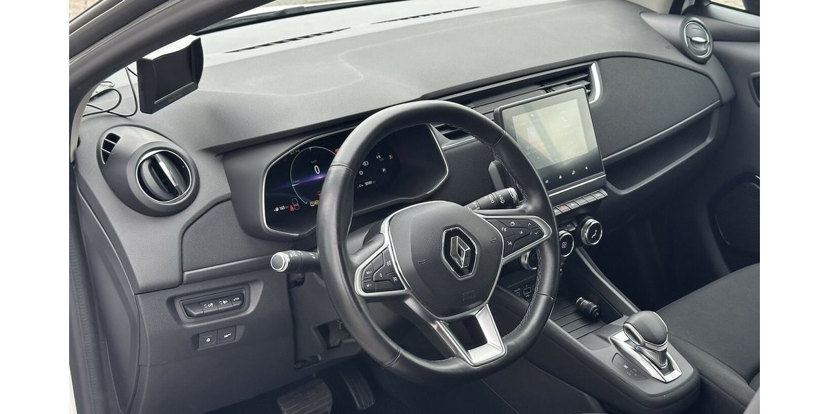 Renault ZOE Life R110 / SitzH / LenkradH / RückfahrK 50.300 km 14.890 &euro; Donauwörth 86609