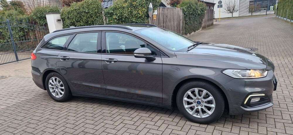 Ford Mondeo 193.177 km 10.377 &euro; Langenhagen 30853