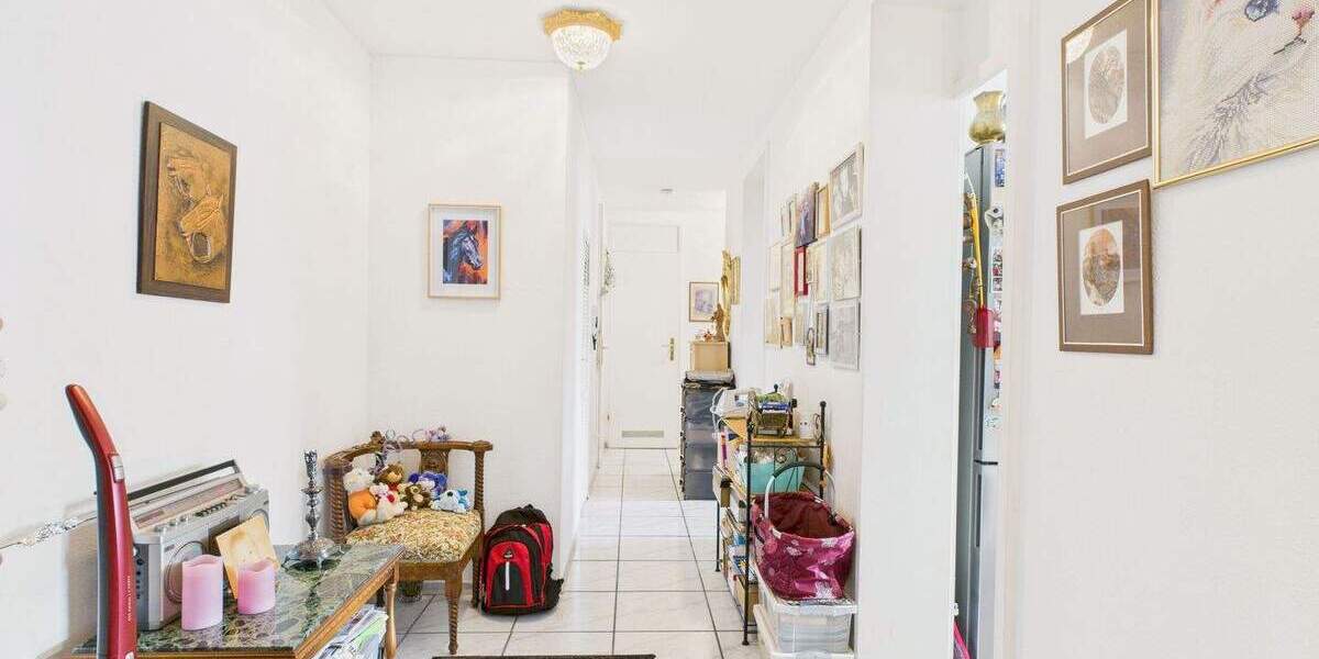 Etagenwohnung Brühl - 3 Zimmer, 85 m&sup2;, 185.000&euro; | Angebot:25374399