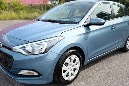 Hyundai i20 119.000 km 6.499 &euro; Berlin 12057