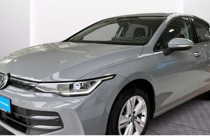 VW Golf 3.957 km 24.889 &euro; Neubrandenburg 17034