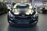 Kia ceed 1.4 CVVT SW Dream Team Edition 137.261 km 6.980 € Euskirchen 53881