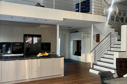 Einfamilienhaus mit Einliegerwohnung und Doppelgarage zimmer