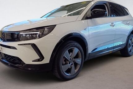 Opel Grandland (X) 4.800 km 25.900 &euro; Frankenberg 35066