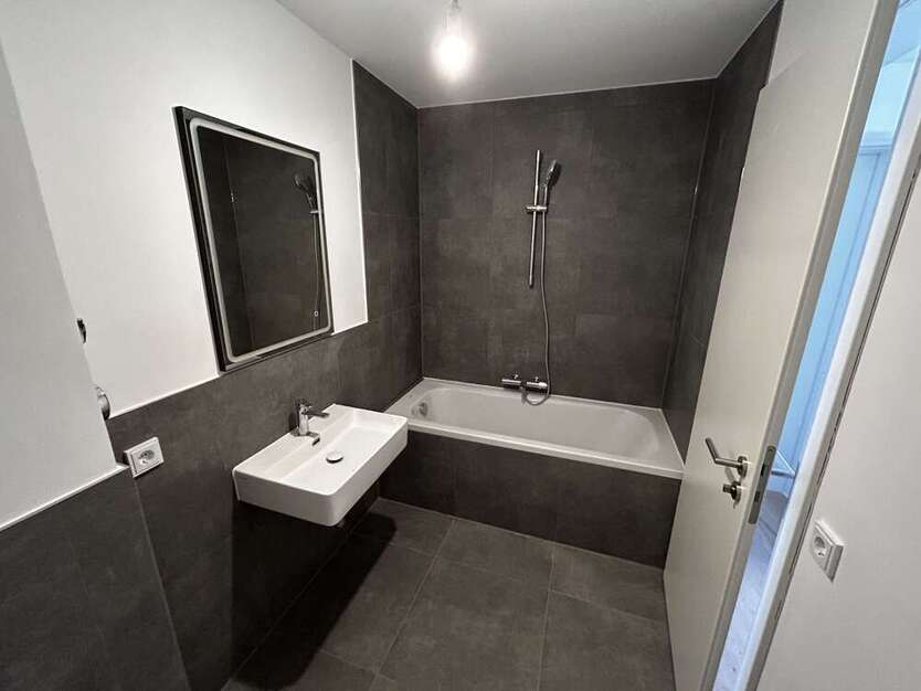Wohnung zum Mieten in München 3.500 € 87 m²