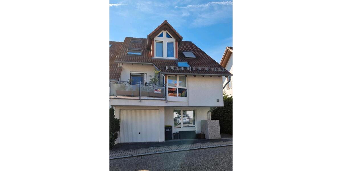 Helles großzügiges Reiheneckhaus in ruhiger Lage, ohne Garten 5.5 zimmer