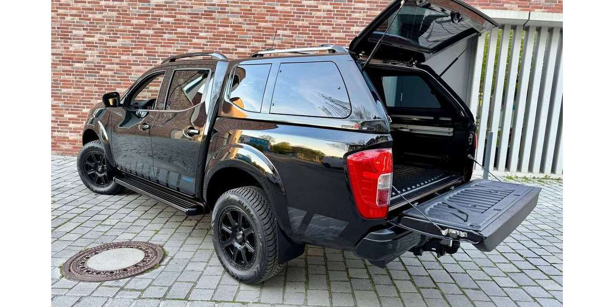 Nissan Navara 95.100 km 34.000 &euro; Unterföhring 85774