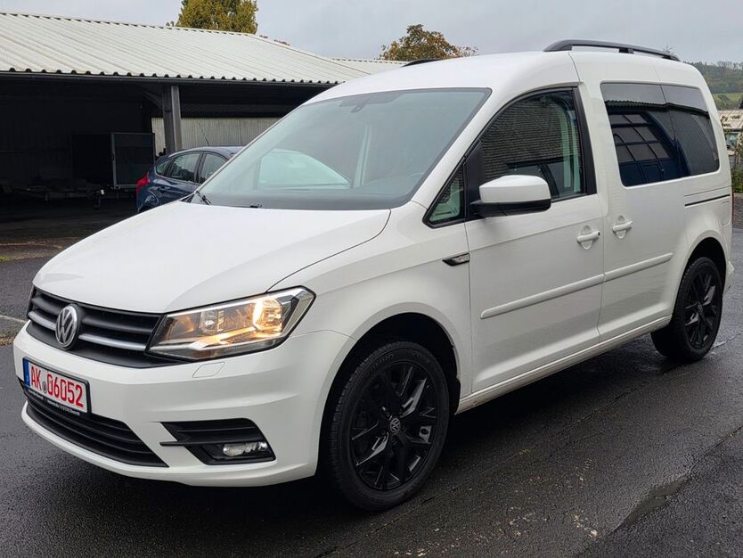 VW Caddy 166.000 km 15.990 € Elkenroth 57578