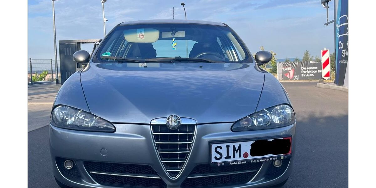 Alfa Romeo 147 88.000 km 2.150 &euro; Sohren 55487