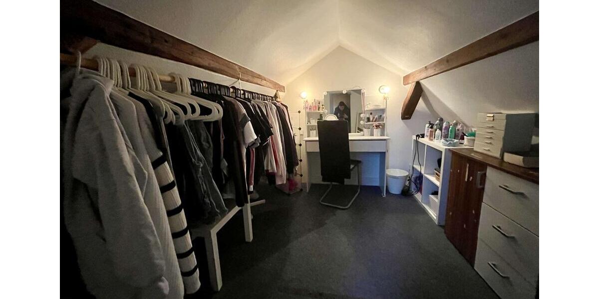 Etagenwohnung Neustadt bei Coburg - 4 Zimmer, 84 m&sup2;, 590&euro; | Angebot:24863634