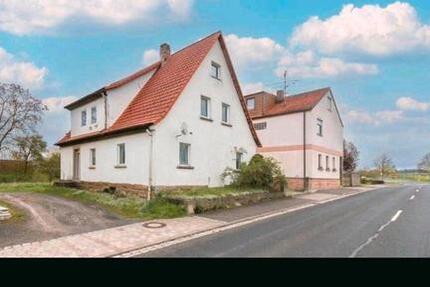 Haus Bad Königshofen im Grabfeld - 8 Zimmer, 196 m&sup2;, 128.999&euro; | Angebot:26545604