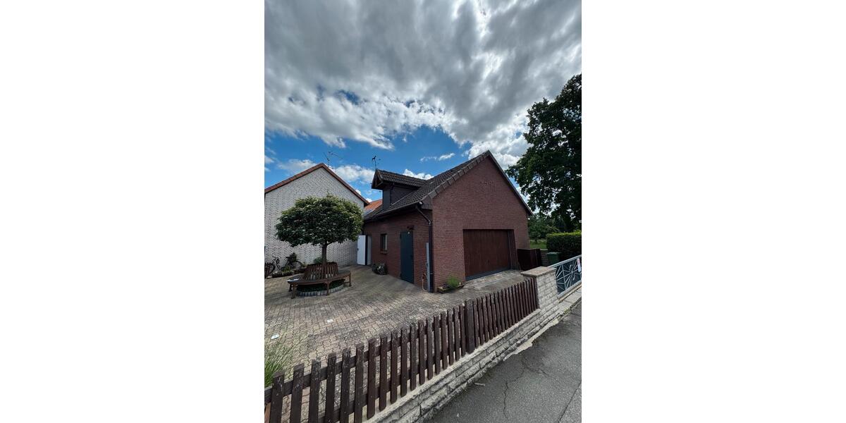 Mehrfamilienhaus, Wohnhaus Algermissen - 12 Zimmer, 230 m&sup2;, 420.000&euro; | Angebot:26943892