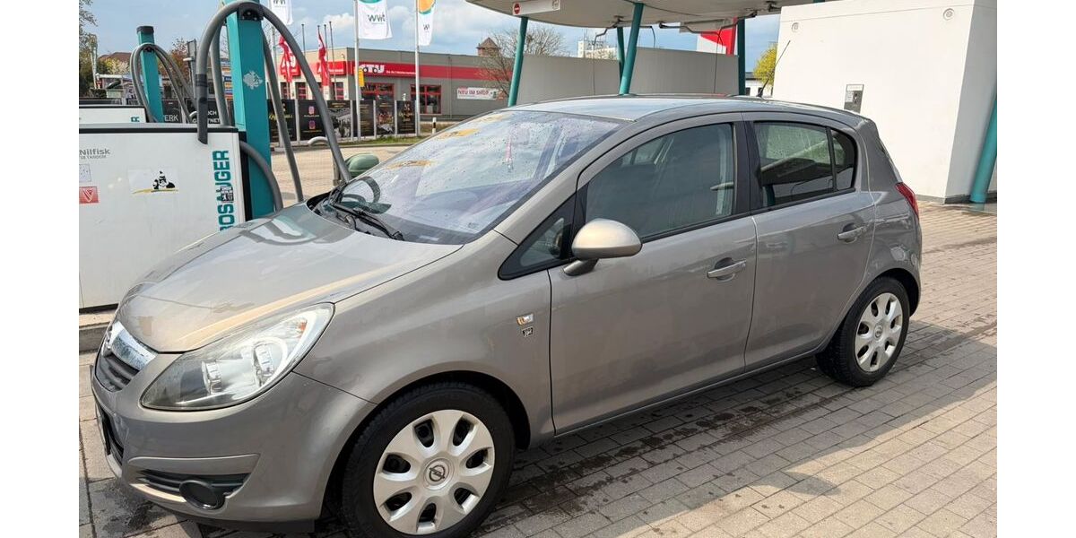 Opel Corsa 103.000 km 4.599 &euro; Senftenberg 01968