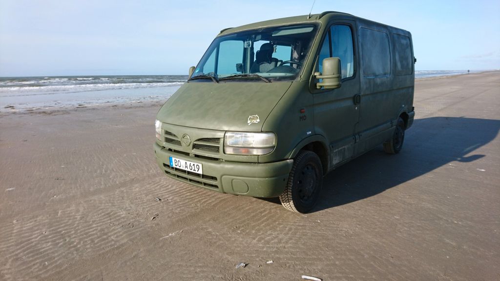 Nissan Interstar 257.352 km 5.900 &euro; Bochum 44793