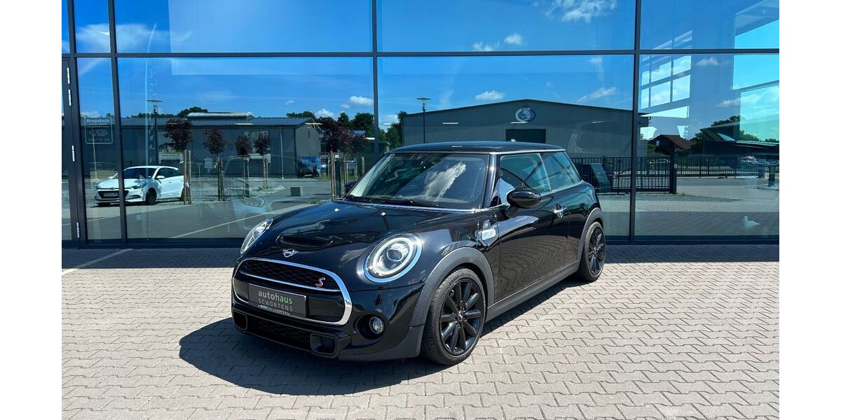 Mini Cooper S 110.600 km 15.990 &euro; Schortens 26419