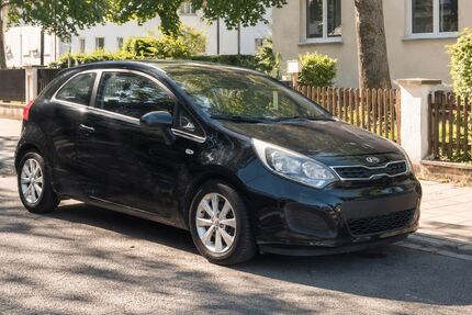 Kia Rio 125.777 km 5.099 &euro; Mannheim 68163