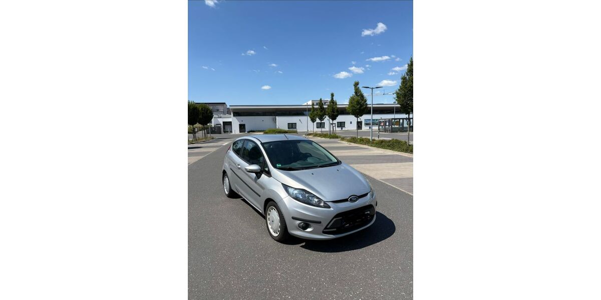 Ford Fiesta 88.185 km 3.000 &euro; Darmstadt 64283