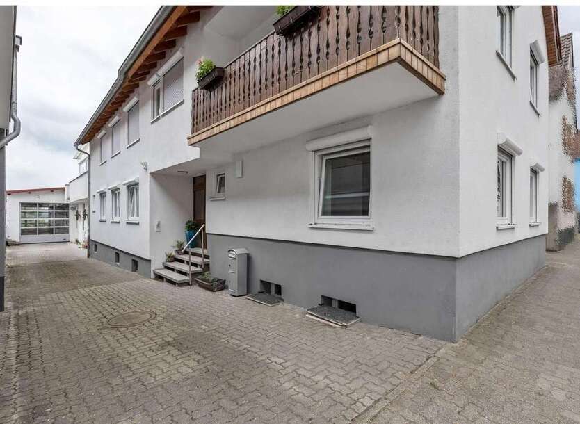 Haus zum Kaufen in Freckenfeld 699.999 € 300 m²