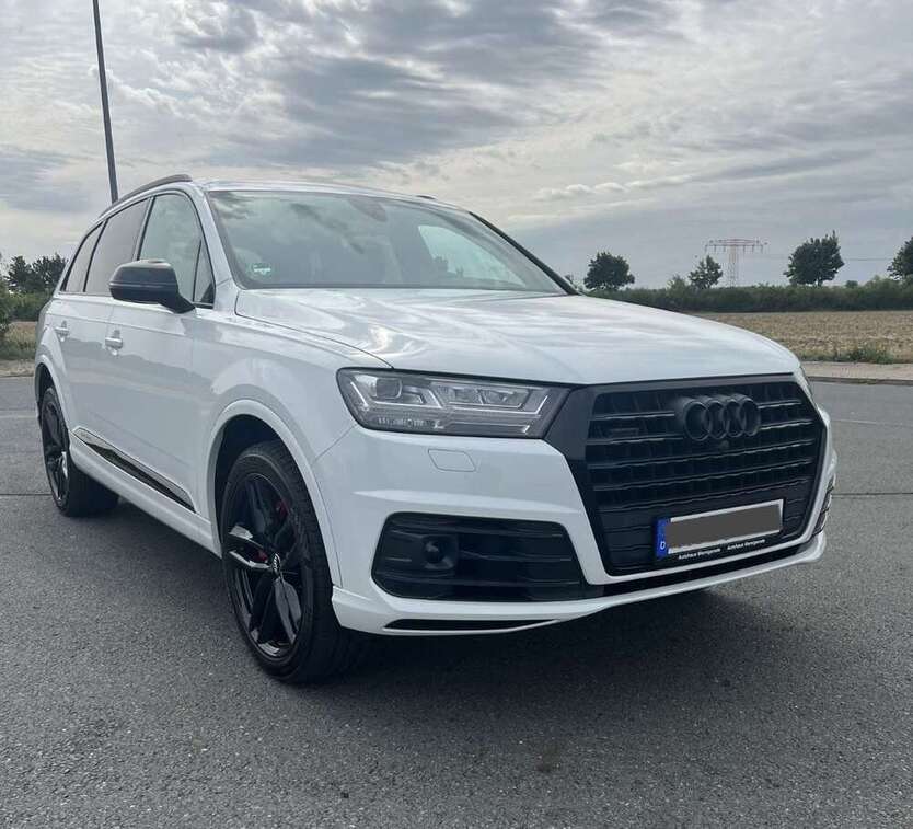 Q7