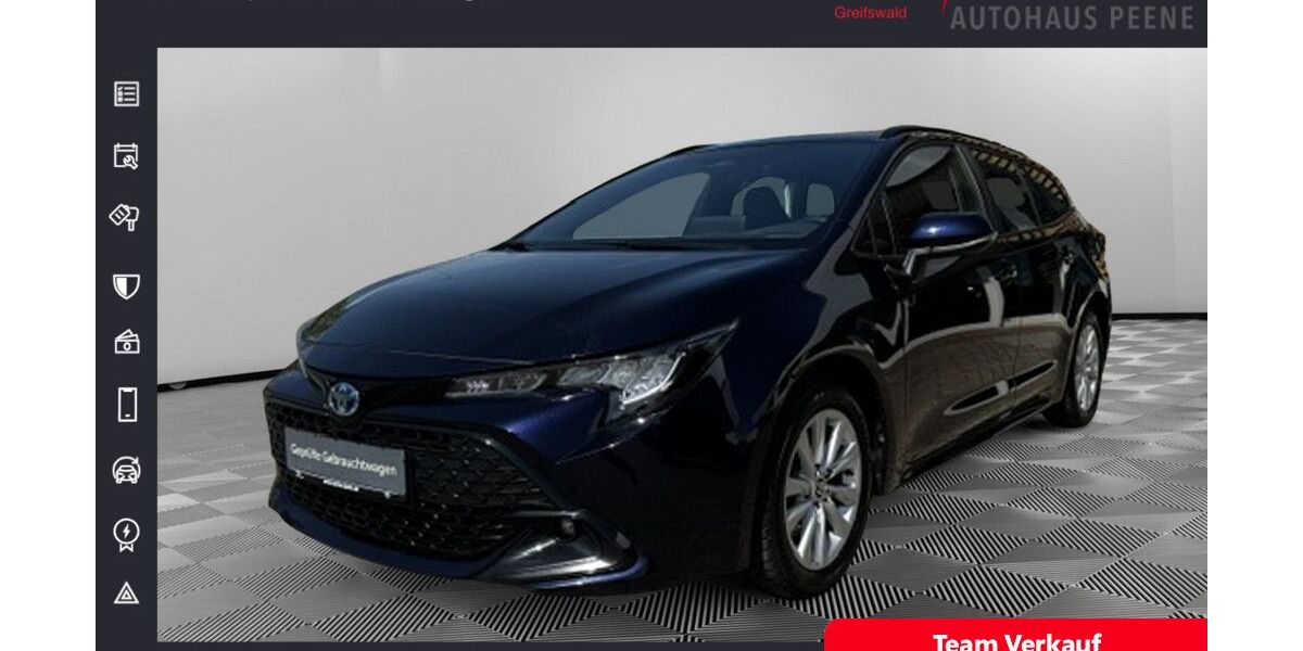 Toyota Corolla 32.500 km 27.969 &euro; Greifswald 17489