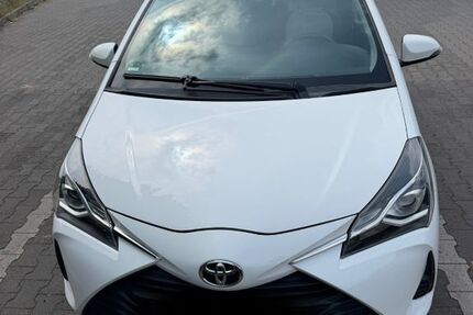 Toyota Yaris 108.000 km 8.700 &euro; Walluf 65396