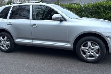 Porsche Cayenne 301.121 km 6.490 &euro; Essen 45356