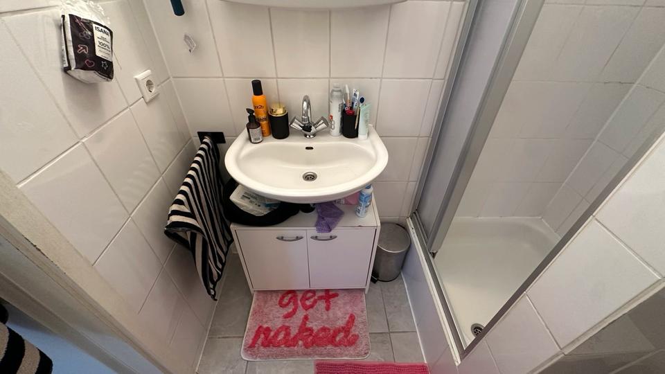 Dachgeschoßwohnung Münster Mitte-Süd - 1 Zimmer, 32 m&sup2;, 400&euro; | Angebot:26664071