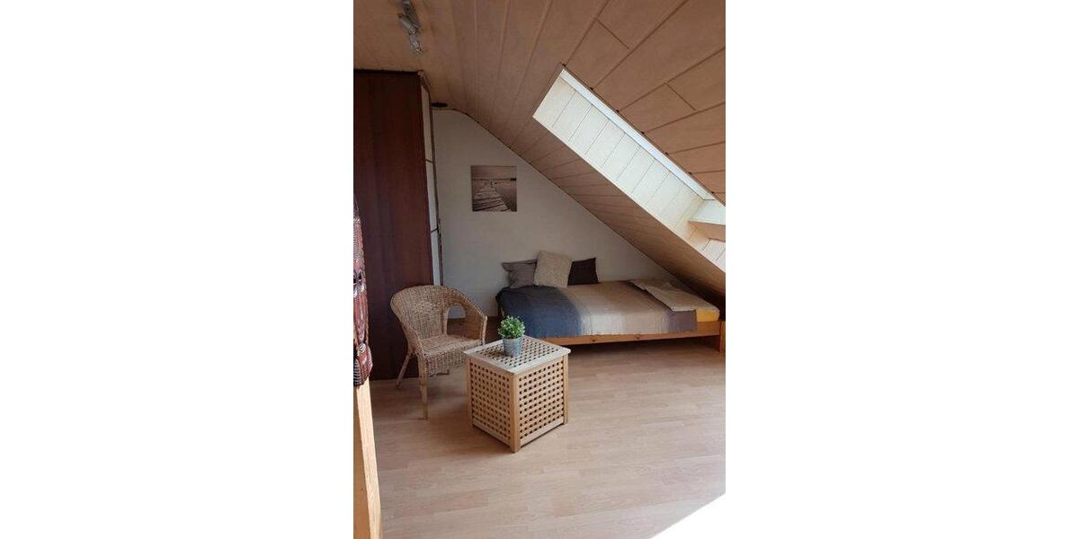 Dachgeschoßwohnung Buch am Erlbach - 3 Zimmer, 96 m&sup2;, 350.000&euro; | Angebot:26636070
