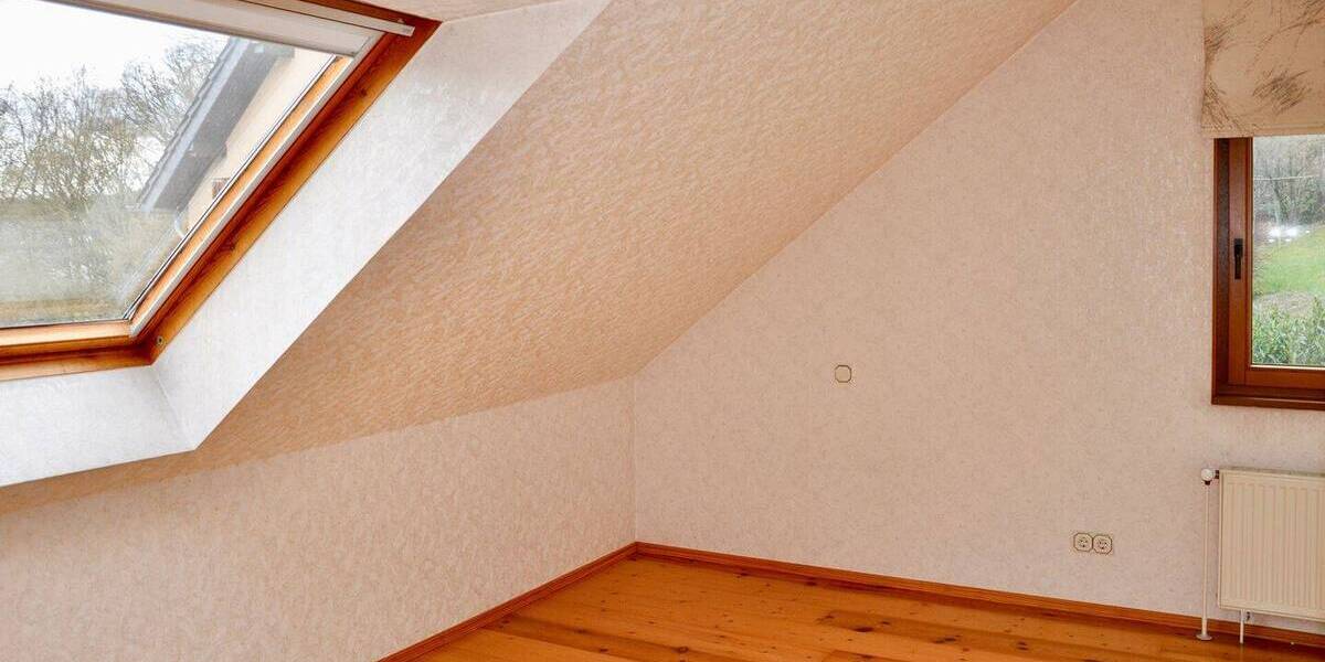 Einfamilienhaus Overath - 7 Zimmer, 117 m&sup2;, 299.000&euro; | Angebot:25937590