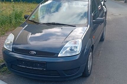 Ford Fiesta 100.000 km 1.499 € Frankfurt 65934