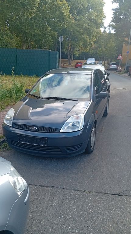 Ford Fiesta 100.000 km 1.599 € Frankfurt 65934