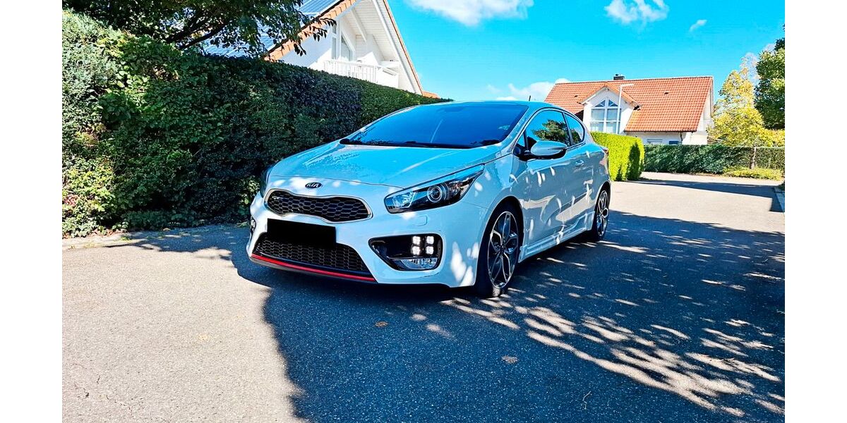 Kia ceed / Ceed 107.256 km 10.333 &euro; Hechingen 72379