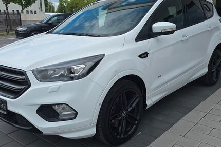 Ford Kuga 180.000 km 11.790 &euro; Schrobenhausen 86529