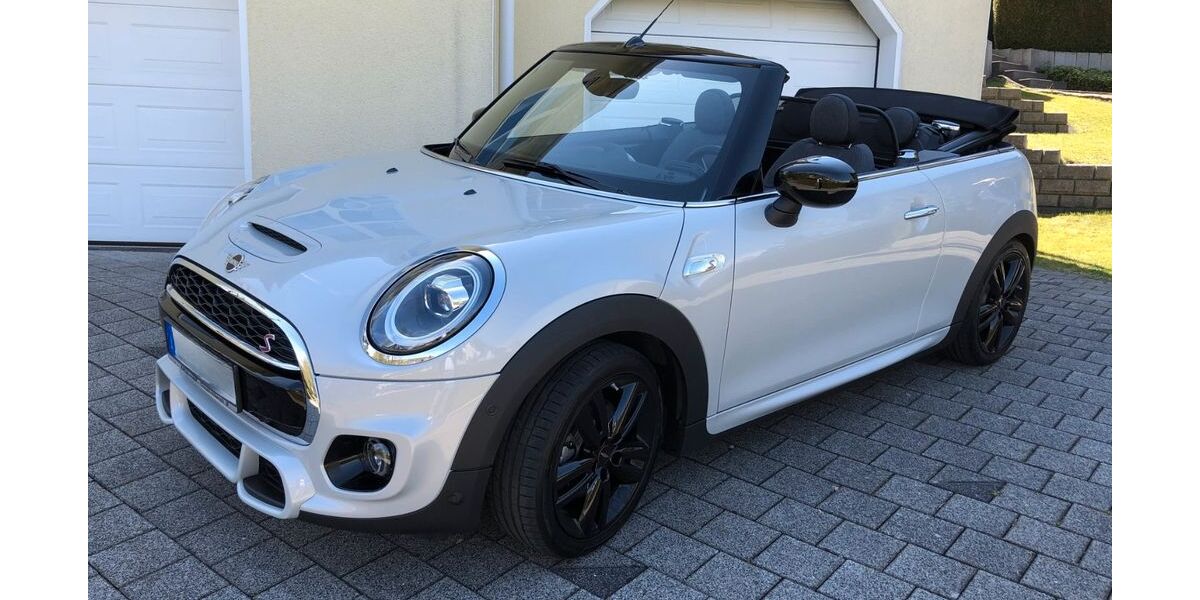 Mini Cooper S Cabrio 56.000 km 23.900 &euro; Netphen 57250