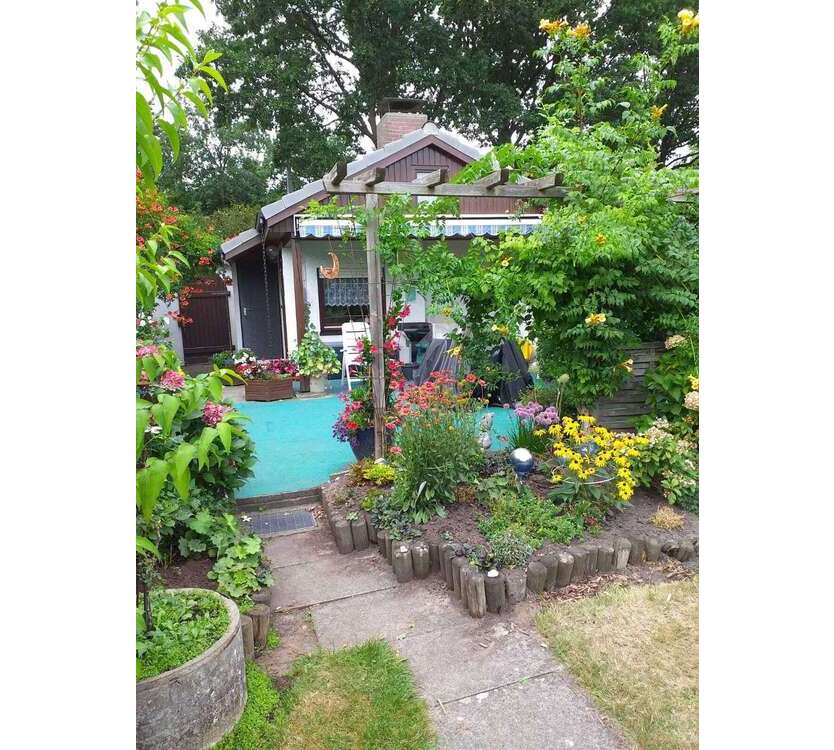 Haus zum Kaufen in Bremen 44.500 € 14.62 m²