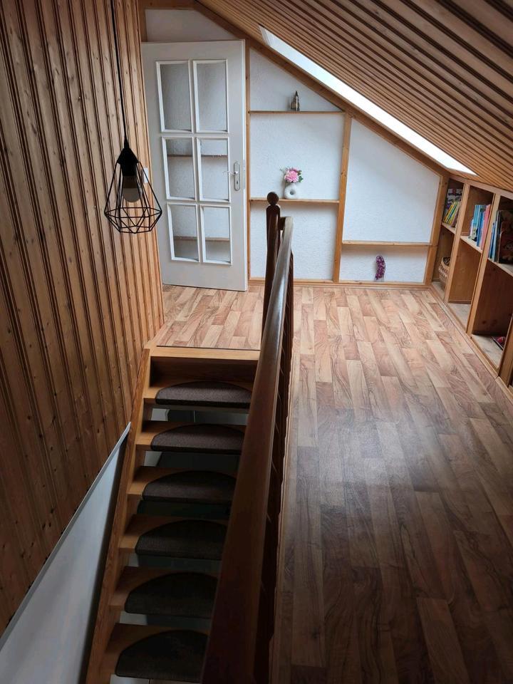 4 Zimmer Maisonette Wohnung in Nittendorf zimmer