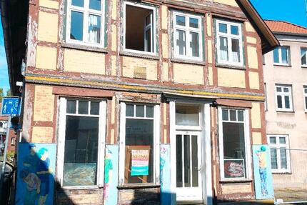 Haus Dannenberg (Elbe) - 3 Zimmer, 150 m&sup2;, 180.000&euro; | Angebot:26618792