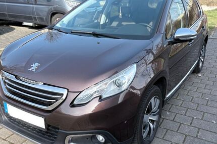 Peugeot 2008 151.276 km 5.250 &euro; Stuttgart 70435