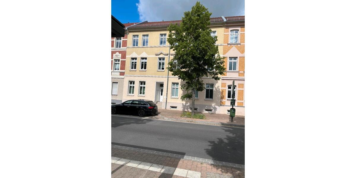 1-Zimmer, Küche, Bad und Balkon in Dessau-Roßlau zu vermieten 1 zimmer