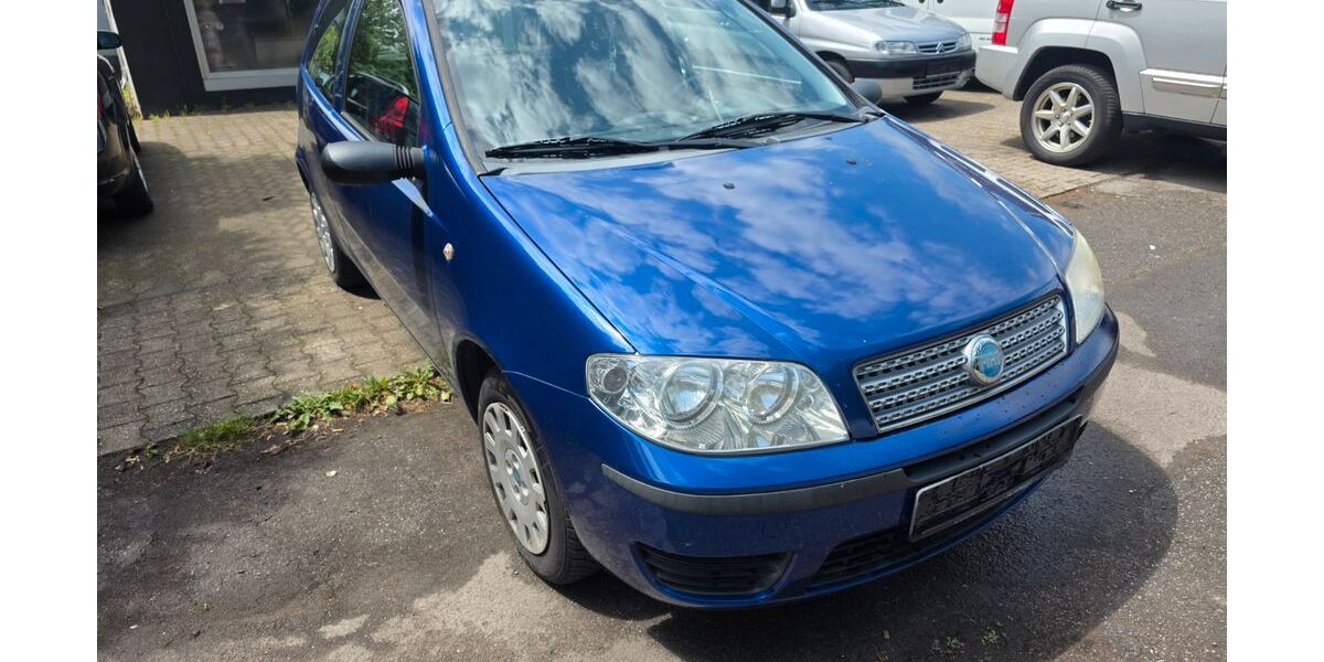 Fiat Punto 67.000 km 2.400 &euro; Schiffweiler 66578