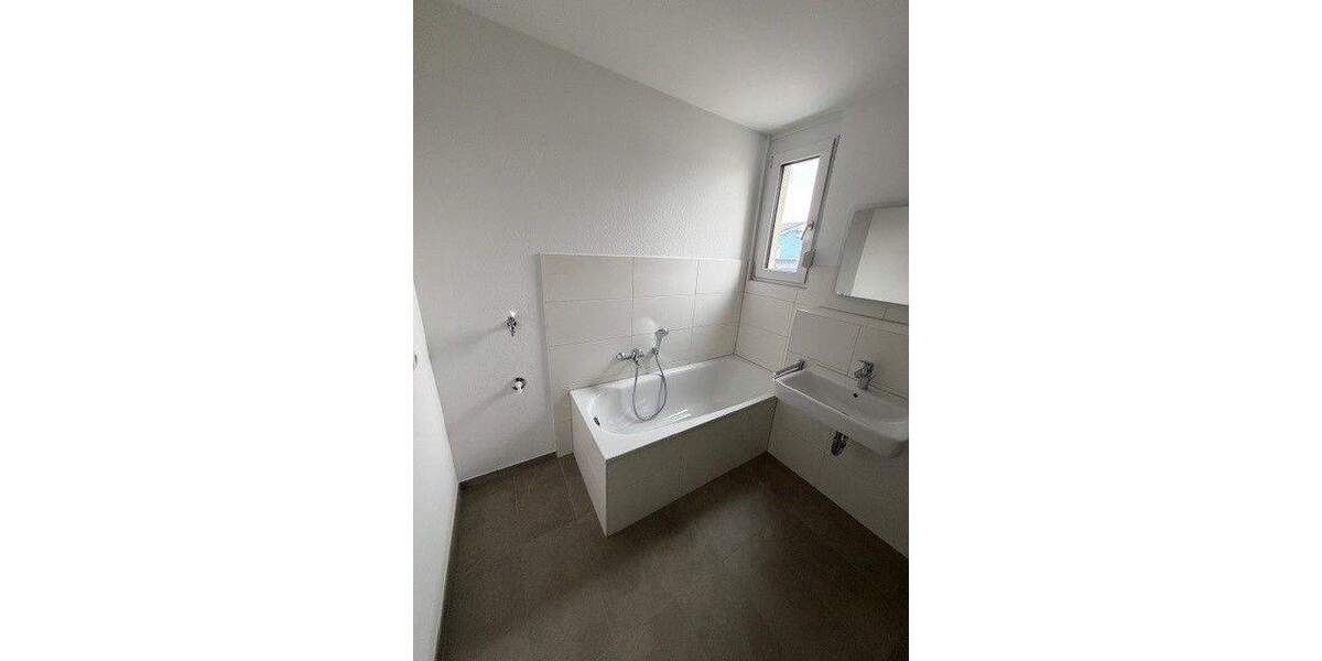 Doppelhaushälfte Biblis - 5 Zimmer, 137 m&sup2;, 1.781&euro; | Angebot:23961849