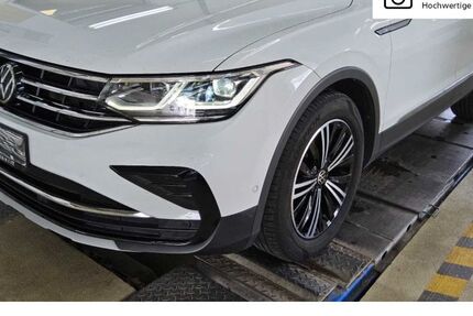 VW Tiguan 61.721 km 24.650 &euro; Chemnitz 09113
